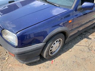 bontott VW GOLF III Bal első Ajtóhatároló