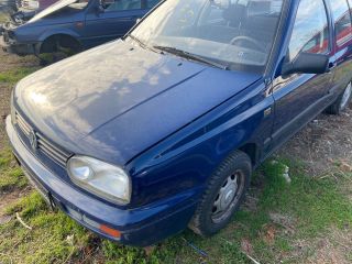 bontott VW GOLF III Bal első Ajtózár