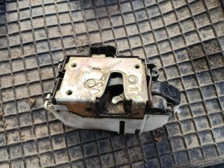 bontott VW GOLF III Bal első Ajtózár