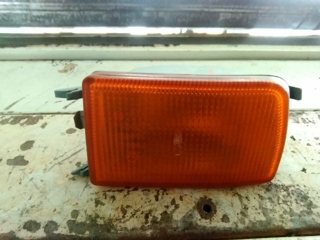 bontott VW GOLF III Bal első Irányjelző