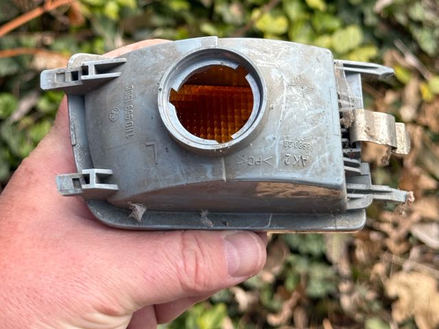 bontott VW GOLF III Bal első Irányjelző