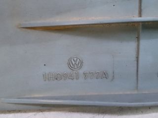 bontott VW GOLF III Bal első Lökhárító Vakborítás