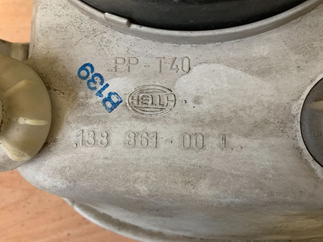 bontott VW GOLF III Bal Fényszóró