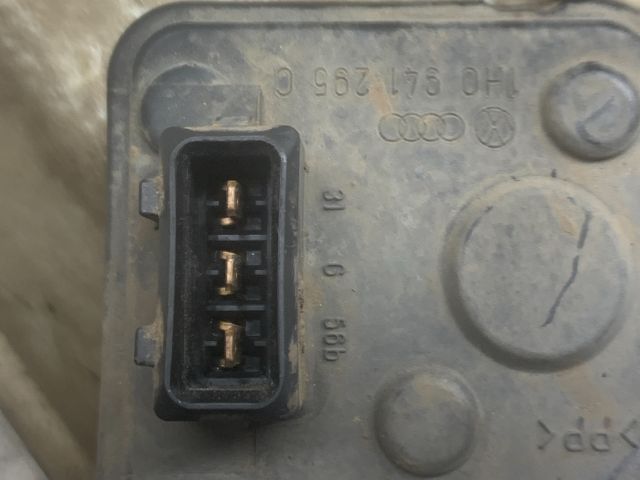 bontott VW GOLF III Bal Fényszóró