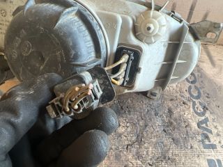 bontott VW GOLF III Bal Fényszóró