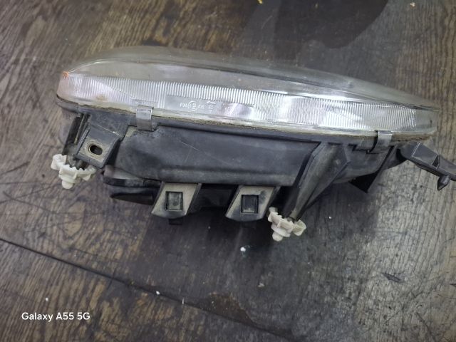 bontott VW GOLF III Bal Fényszóró