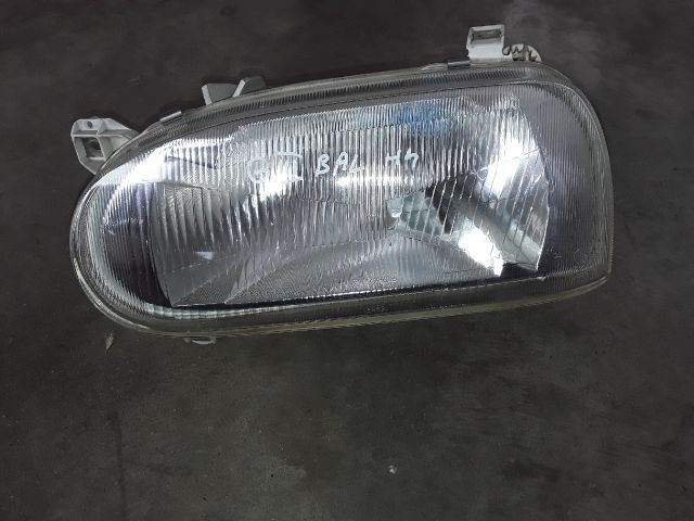 bontott VW GOLF III Bal Fényszóró