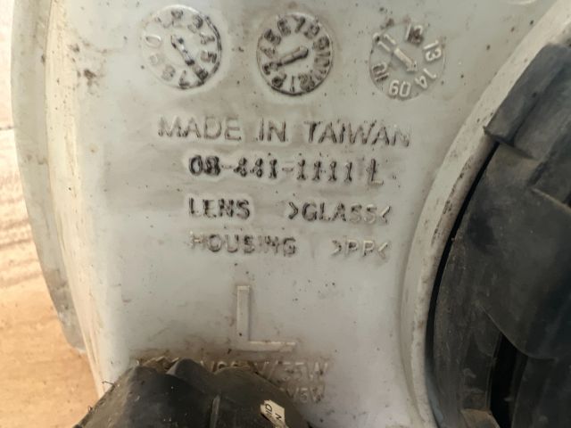 bontott VW GOLF III Bal Fényszóró