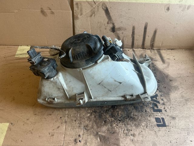 bontott VW GOLF III Bal Fényszóró