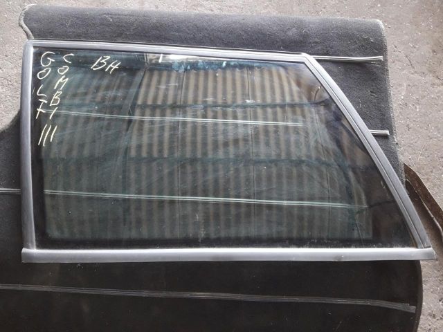 bontott VW GOLF III Bal hátsó Ablak