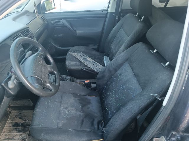 bontott VW GOLF III Bal hátsó Biztonsági Öv Csat