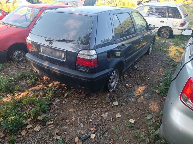 bontott VW GOLF III Bal hátsó Biztonsági Öv