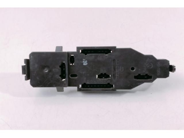 bontott VW GOLF III Bal Hátsó Lámpa Foglalat