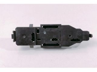 bontott VW GOLF III Bal Hátsó Lámpa Foglalat