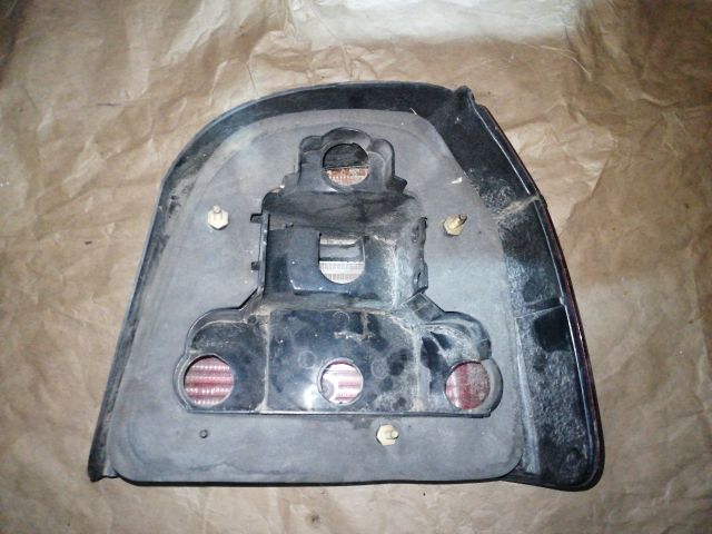 bontott VW GOLF III Bal Hátsó Lámpa