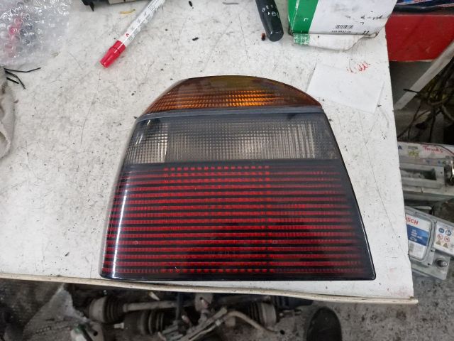 bontott VW GOLF III Bal Hátsó Lámpa