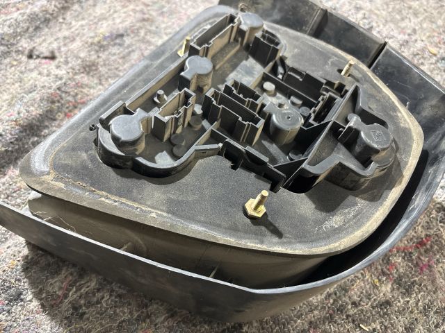 bontott VW GOLF III Bal Hátsó Lámpa