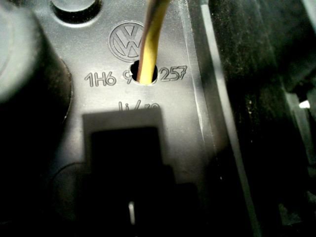 bontott VW GOLF III Bal Hátsó Lámpa