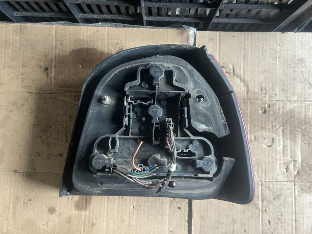 bontott VW GOLF III Bal Hátsó Lámpa