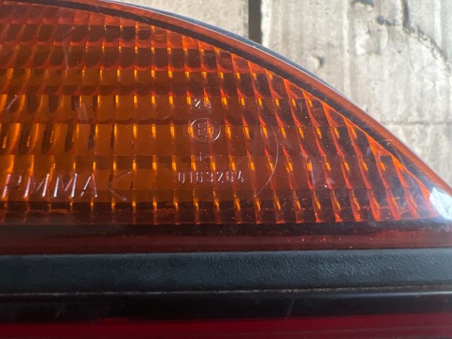 bontott VW GOLF III Bal Hátsó Lámpa