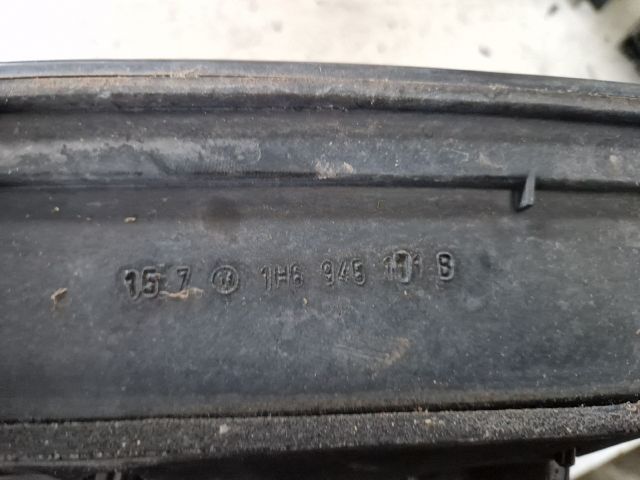 bontott VW GOLF III Bal Hátsó Lámpa