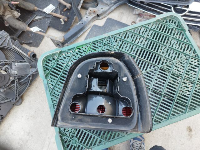 bontott VW GOLF III Bal Hátsó Lámpa