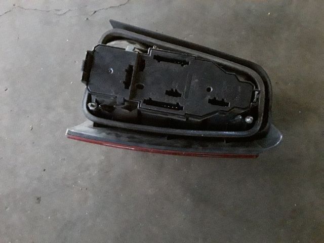 bontott VW GOLF III Bal Hátsó Lámpa