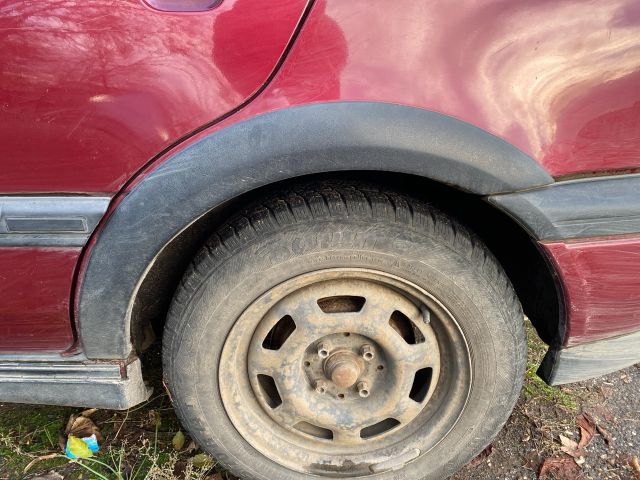 bontott VW GOLF III Bal hátsó Sárvédő Szélesítő