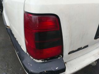 bontott VW GOLF III Bal hátsó Vízlehúzó Gumicsík