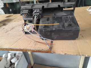 bontott VW GOLF III Bal Kalaptartó Tartó Konzol