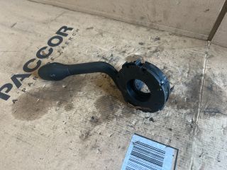 bontott VW GOLF III Bal Kormánykapcsoló Irányjelző