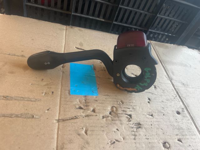 bontott VW GOLF III Bal Kormánykapcsoló Irányjelző