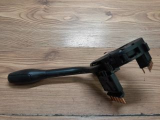 bontott VW GOLF III Bal Kormánykapcsoló Irányjelző