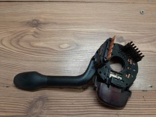 bontott VW GOLF III Bal Kormánykapcsoló Irányjelző