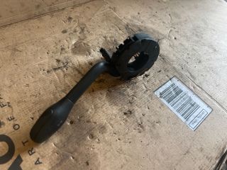 bontott VW GOLF III Bal Kormánykapcsoló Irányjelző