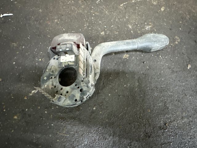 bontott VW GOLF III Bal Kormánykapcsoló Irányjelző