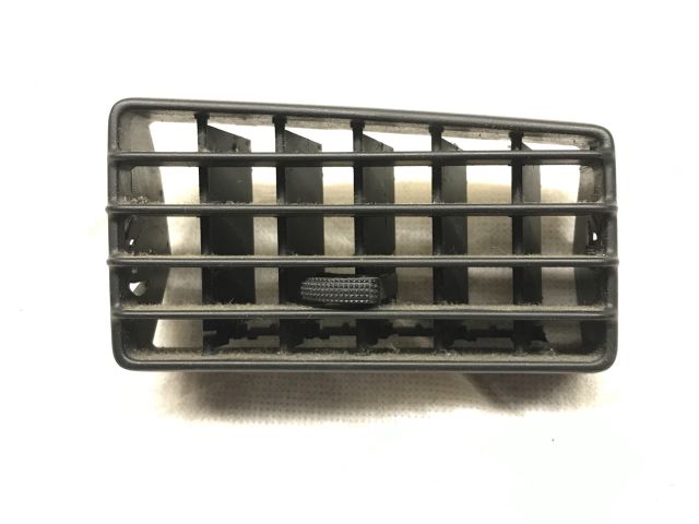 bontott VW GOLF III Bal Szellőző