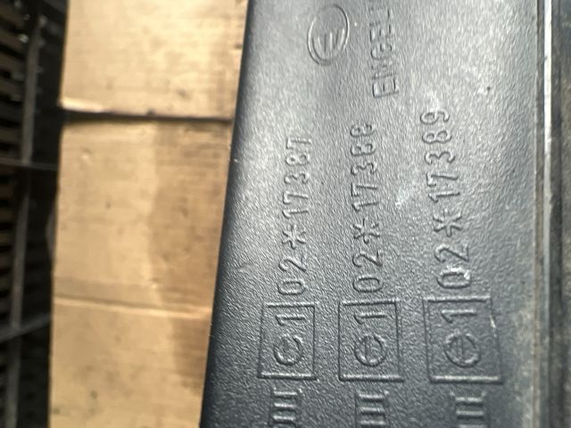 bontott VW GOLF III Bal Visszapillantó Tükör (Mechanikus)