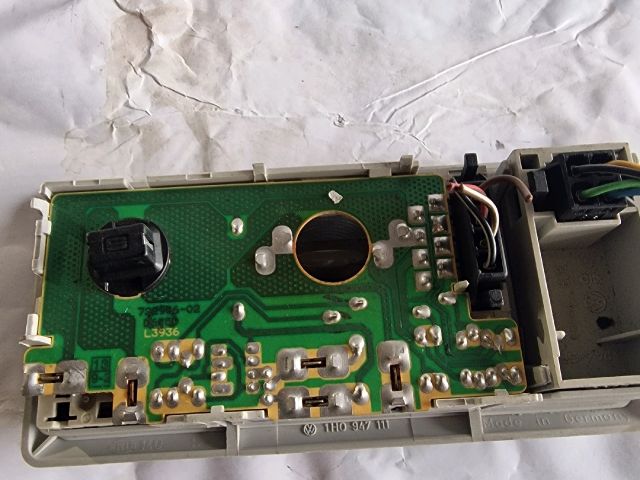 bontott VW GOLF III Belső Világítás Tetőablak Vezérlővel