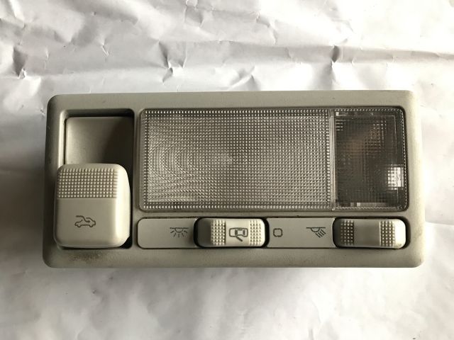 bontott VW GOLF III Belső Világítás Tetőablak Vezérlővel