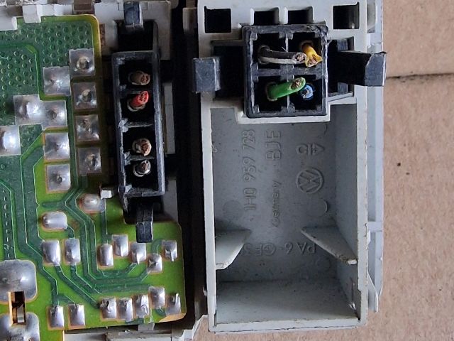 bontott VW GOLF III Belső Világítás Tetőablak Vezérlővel