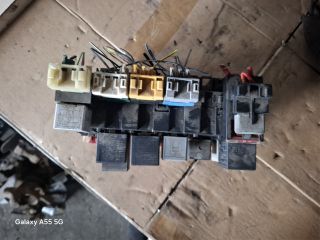 bontott VW GOLF III Biztosítéktábla Utastér