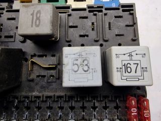 bontott VW GOLF III Biztosítéktábla Utastér