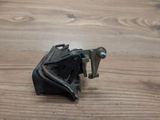 bontott VW GOLF III Csomagtér Nyitó Kar / Gomb