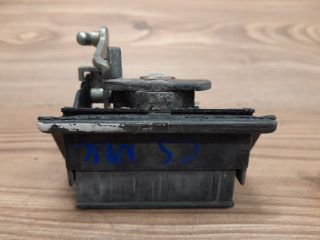 bontott VW GOLF III Csomagtér Nyitó Kar / Gomb