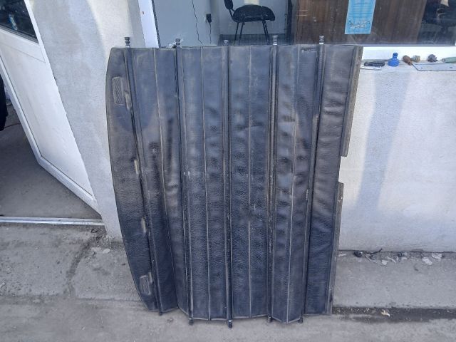 bontott VW GOLF III Csomagtér Roló