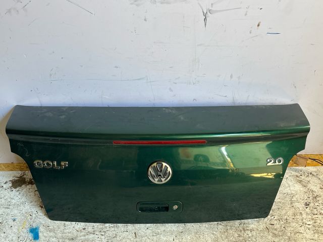 bontott VW GOLF III Csomagtérajtó (Részeivel)