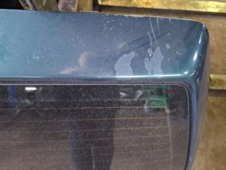 bontott VW GOLF III Csomagtérajtó (Részeivel)