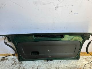 bontott VW GOLF III Csomagtérajtó (Részeivel)