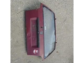 bontott VW GOLF III Csomagtérajtó (Részeivel)